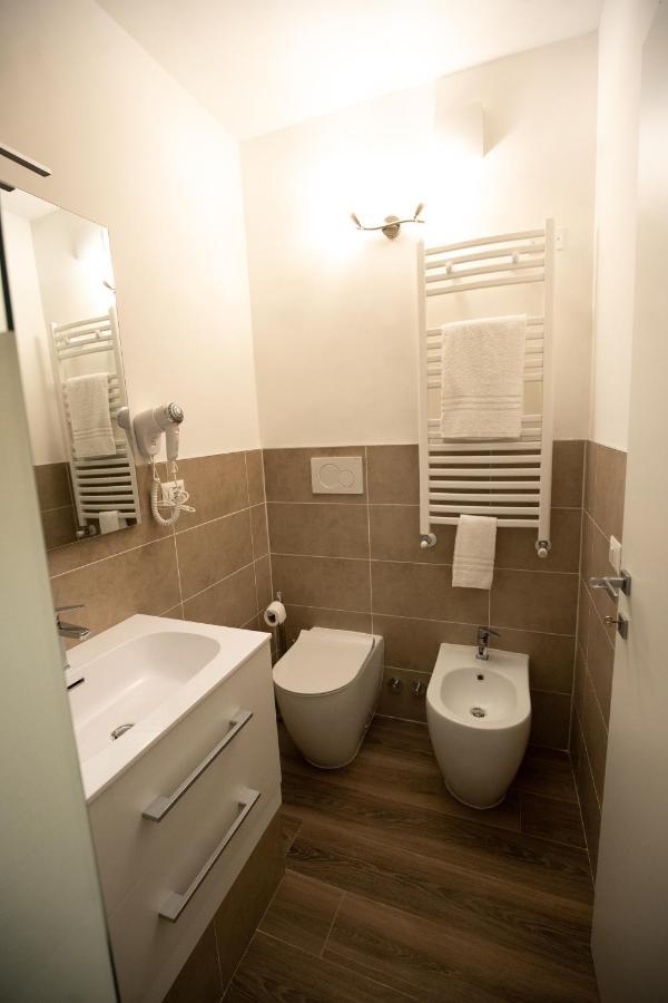 Romecoming Ostiense Guest House Ngoại thất bức ảnh